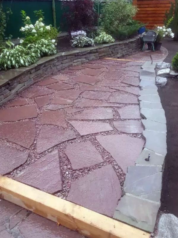 Мощение камнем на участке: дорожки, стоянки, для кухни и очага